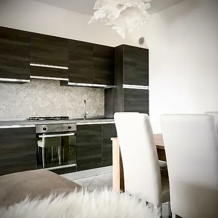 Interno 5 Апартаменты