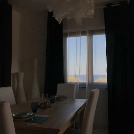 Appartement Interno 5 *
