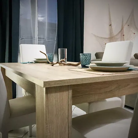 Appartement Interno 5 *