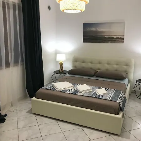 Appartement Interno 5 *