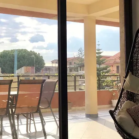 Interno 5 * Siderno